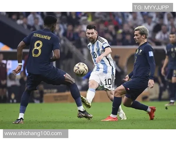 亨克主场迎战拿玻里期待精彩对决双方争夺欧战资格的关键战役